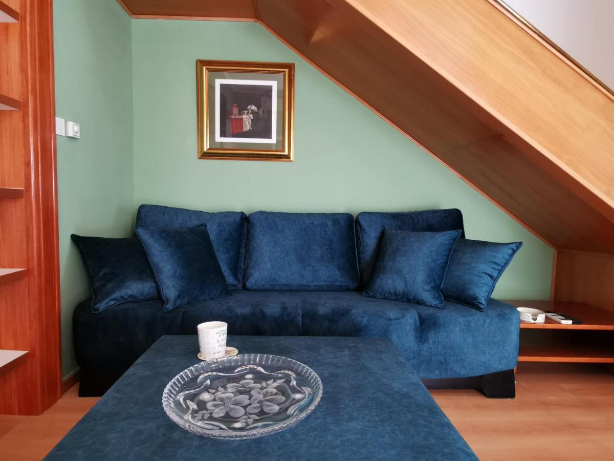 זאדאר Apartments Lili Flora מראה חיצוני תמונה