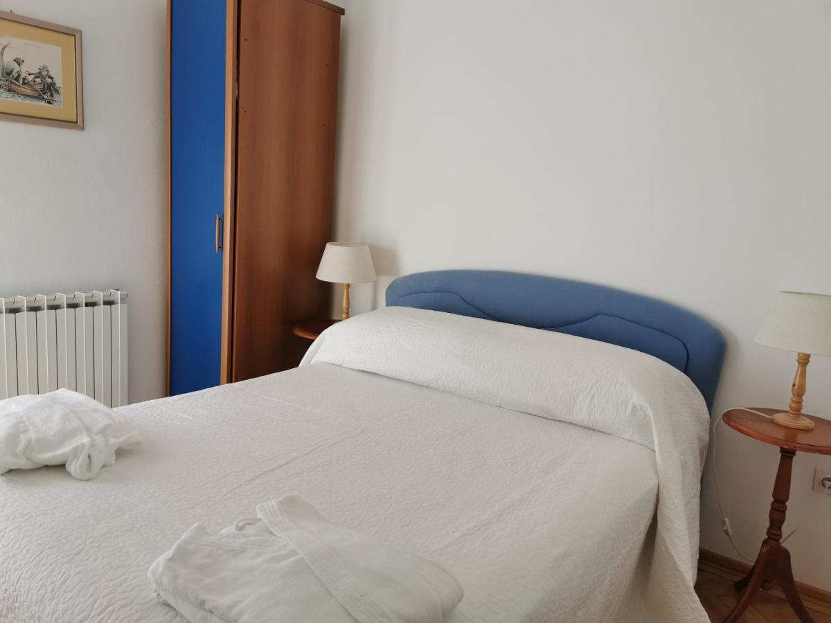 זאדאר Apartments Lili Flora מראה חיצוני תמונה