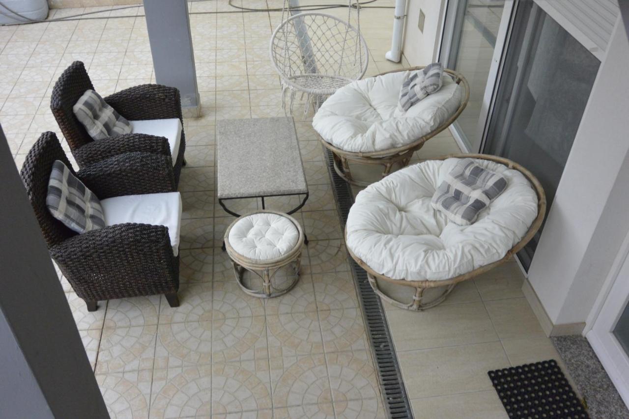זאדאר Apartments Lili Flora מראה חיצוני תמונה